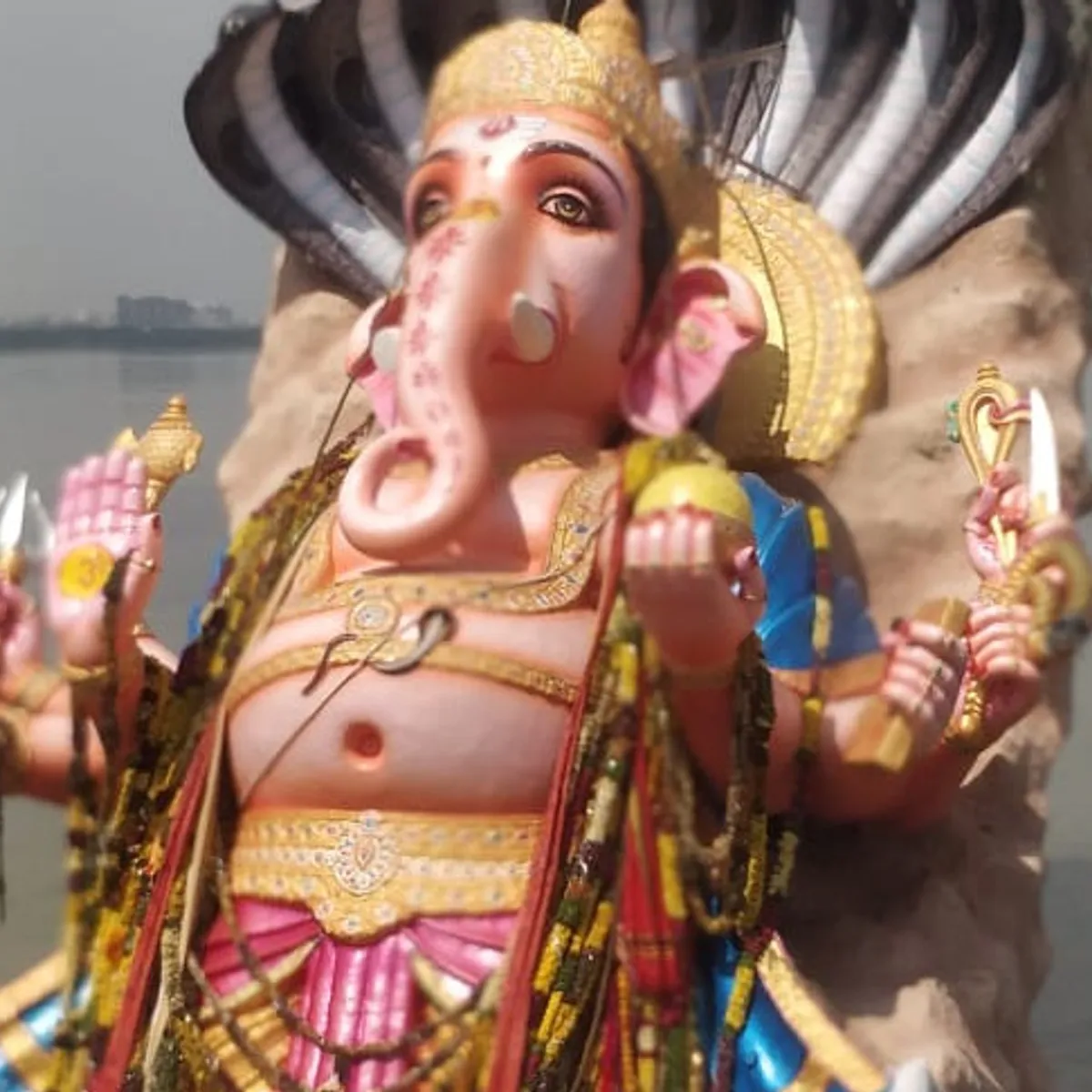 హైదరాబాద్‌లో గణేశ్‌ నిమజ్జనంపై వివాదం