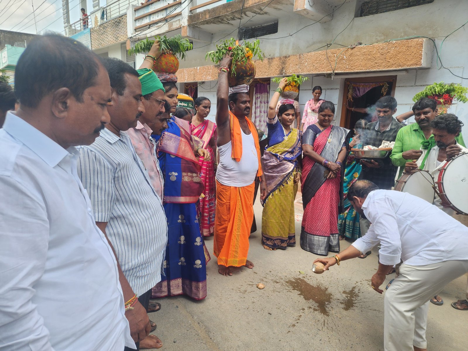 ఘనంగా శ్రీశ్రీశ్రీ వన ముత్యాలమ్మ తల్లి బోనాల వేడుకలు - Additional Image
