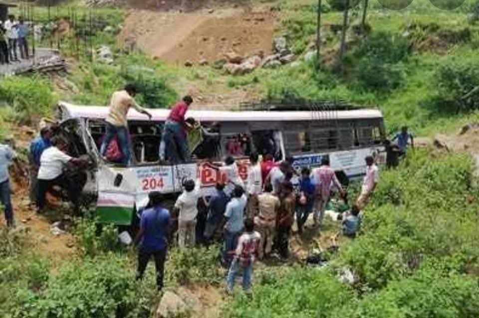 జగిత్యాల జిల్లా కొండగట్టు బస్ ప్రమాద విషాదానికి నేటికి ఎనిమిదేళ్ళు... 