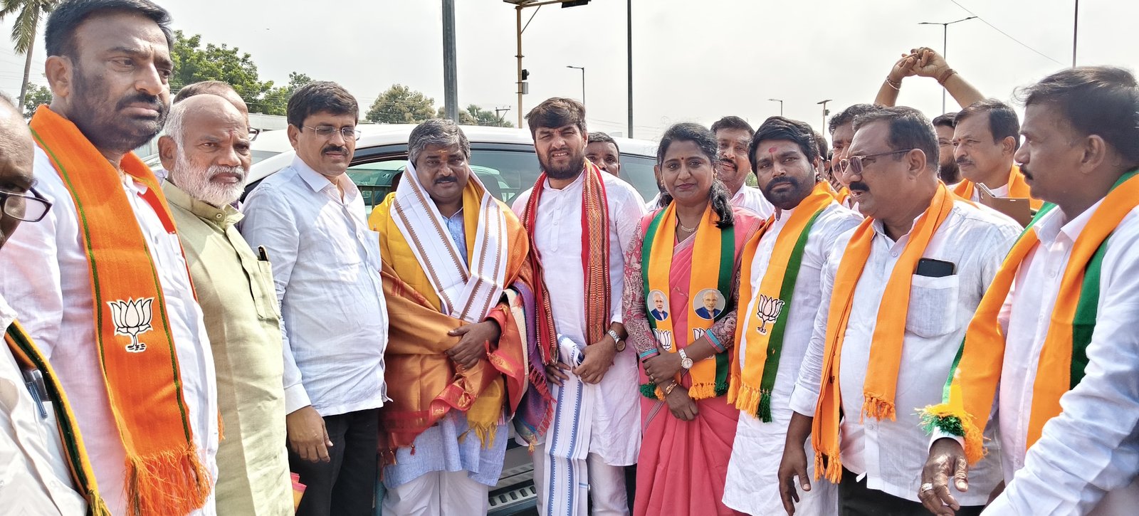 తెలంగాణ బీజేపీ నూతన సంఘటన మంత్రికి ఘన స్వాగతం
