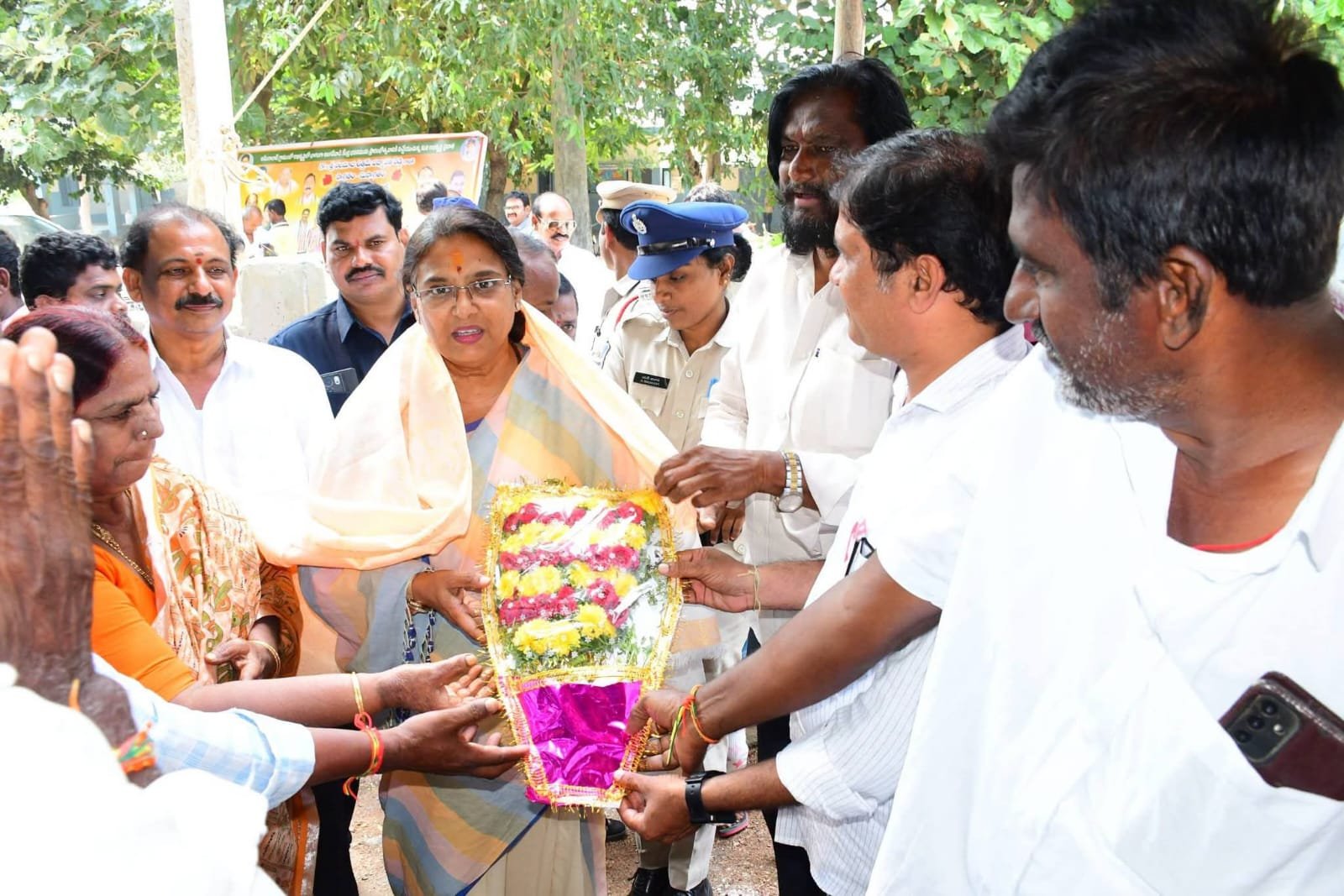 అమీనాబాద్‌లో రూ.12 లక్షలతో నిర్మించిన అంగన్వాడి  భవనం ప్రారంభం - Additional Image