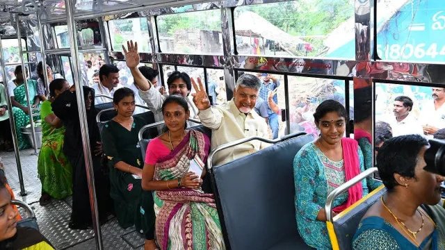 100 కోట్ల ప్రయాణాలతో 'స్త్రీ శక్తి' చారిత్రాత్మక ఘనత.. సీఎం చంద్రబాబు నాయుడు హర్షం!