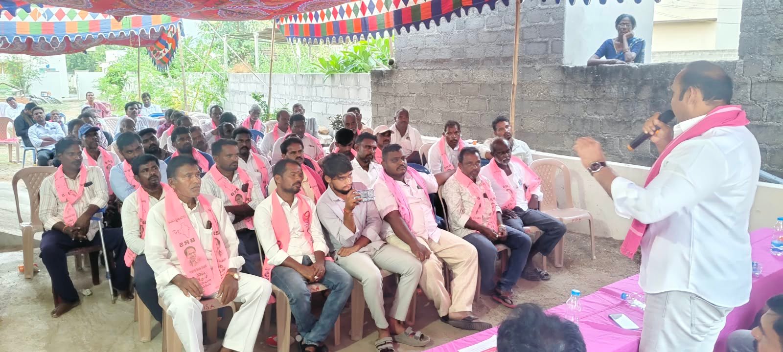 ప్రజాస్వామ్య ప్రక్రియలో ప్రభుత్వంపై అసంతృప్తి వెళ్లగక్కి నిరసన తెలిపే ఏకైక ఆయుధం ఓటుహక్కు - Additional Image