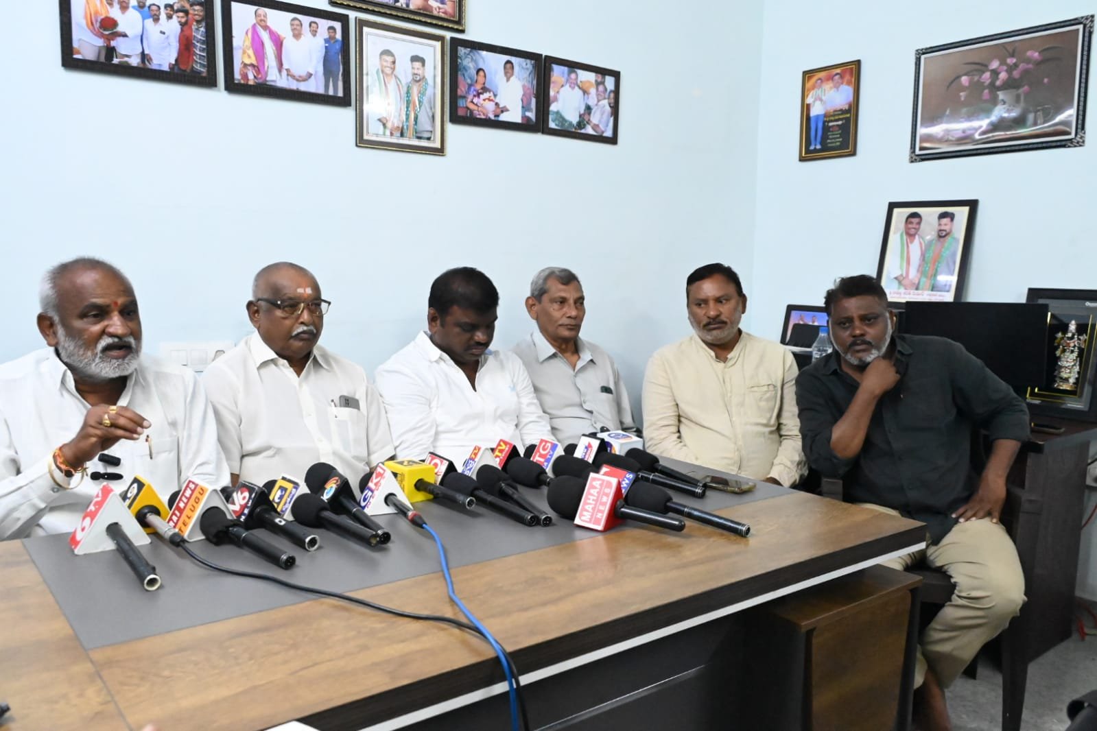 -ఒకే బంధు వర్గానికి...పదవులా...